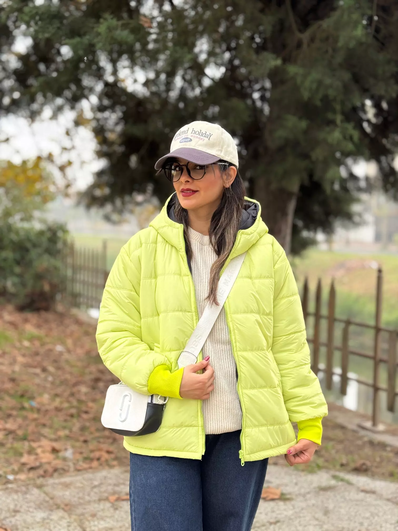 کاپشن کلاهدار پاتریس